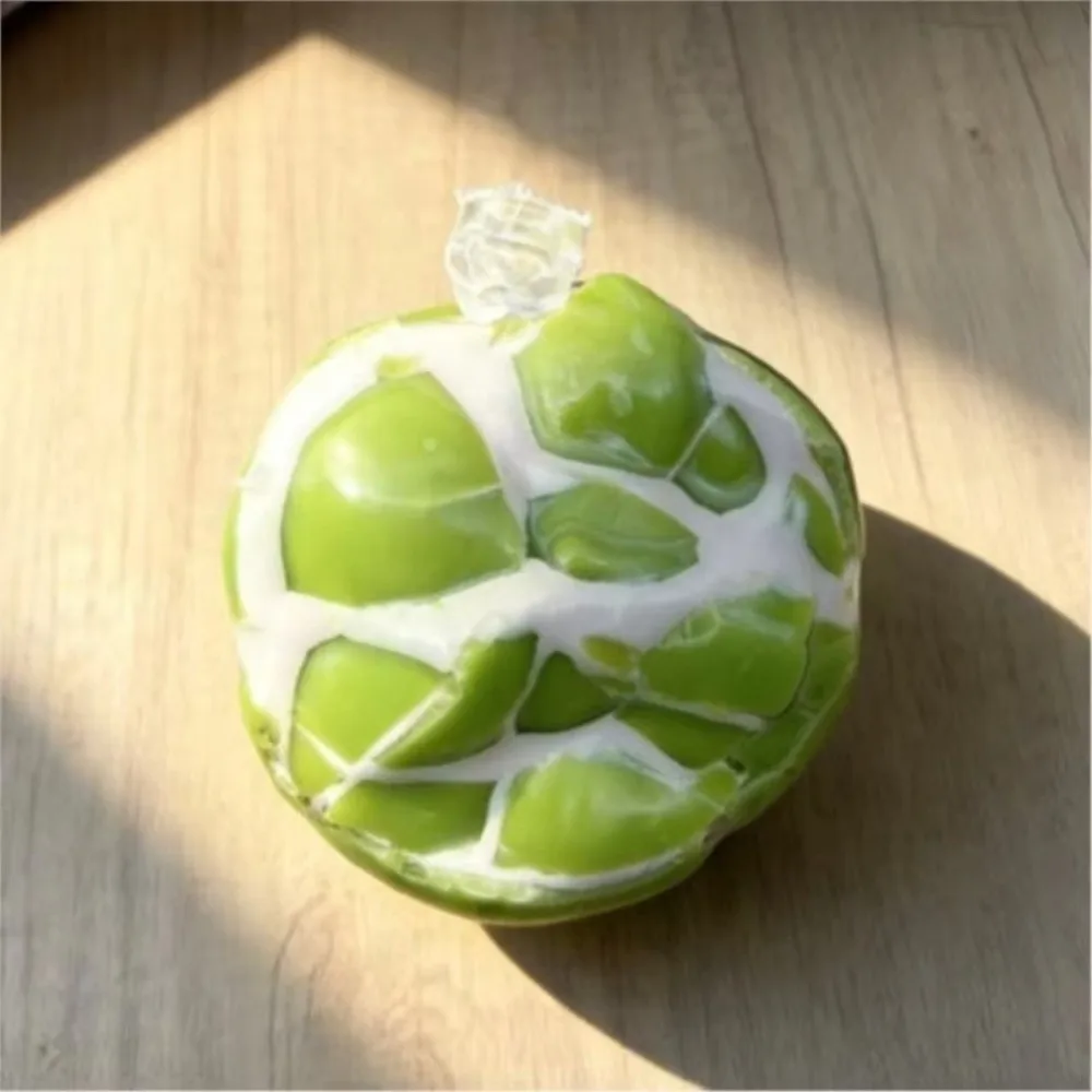 Green Grape Design Wax Cracking Squeeze Crispy Feel Handmade Craft Crunchy Sound Ball Soft TPR Crackable Texture