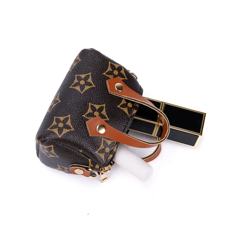 حقيبة كتف صغيرة مطبوعة على شكل وسادة حقيبة سماعة أذن محفظة للعملات المعدنية يمكن أن تحمل سماعات الأذن وأحمر الشفاه والعملات المعدنية السائبة والأشياء الصغيرة #4