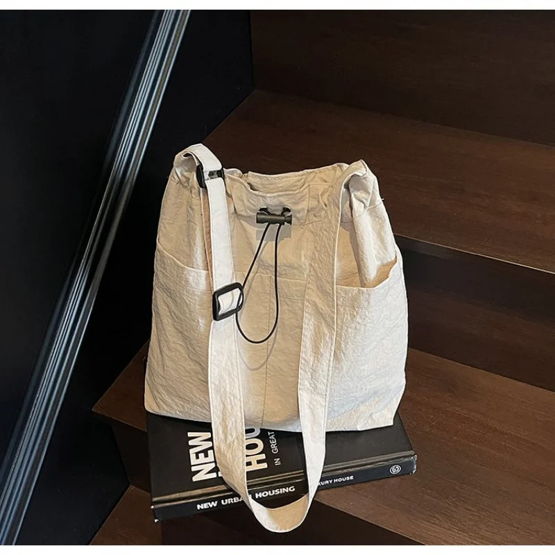 

Популярная женская сумка из натуральной кожи, классическая сумка-мессенджер с ремешком через плечо, элегантный дизайн люксового бренда