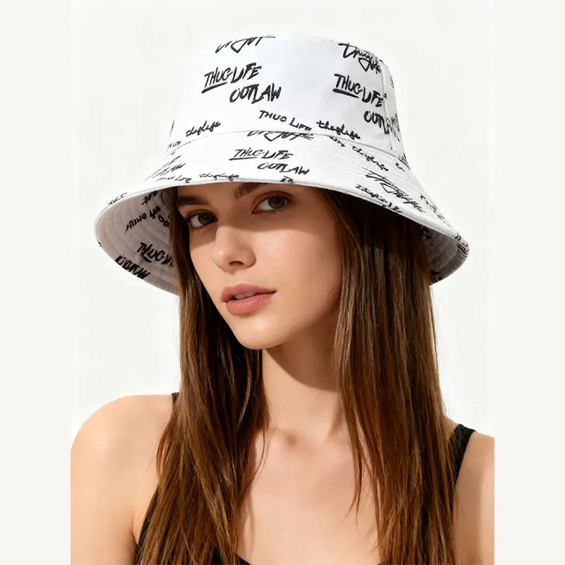 Wende-Fischerhut mit Buchstabendruck, stilvoll und vielseitig für Männer und Frauen