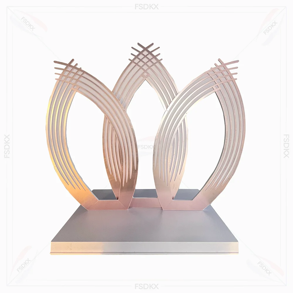 

Hot Selling Wedding Events Stage Decoration Flower Shape Mirror Gold Lotus Pvc Backdrop