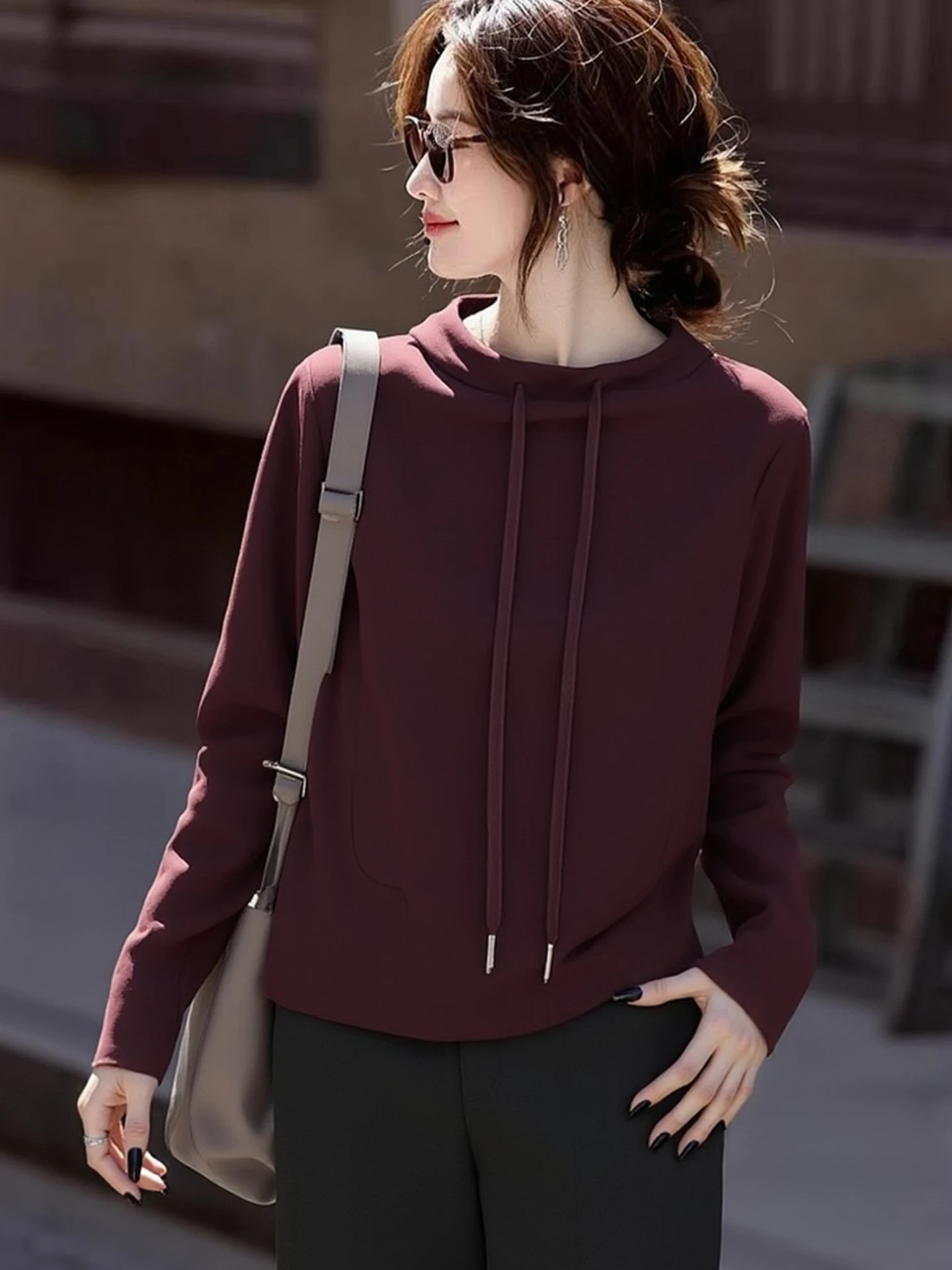 

Casual Loose Women's Sweatshirt Comfortable Base Layer Shirt Spring 2026 Fashion Drawstring Soft Lazy Style Leisure Hoodie