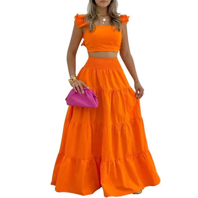 Haut court plissé au dos et jupe longue pour femme, bretelles à volants, ensemble deux pièces monochromatique, style tendance, document féminin,