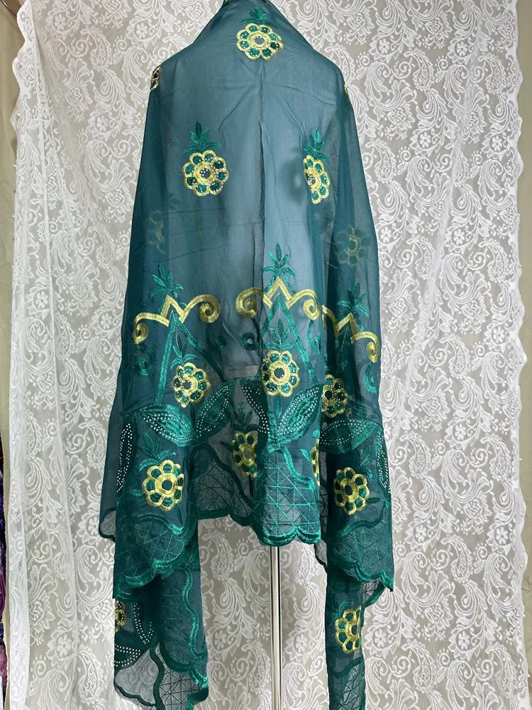 Wholesale 2mx1m Floral Patterned Ethnic Lace Scarves Muslims Colorful African Cotton Hijab Scarfs Crinkled Jersey Shawls Summer