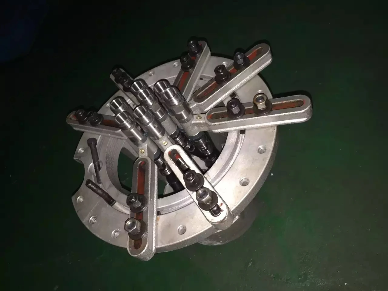

Hot Factory Wholesale High Precision MU165 2 - 10 Axis Universal Adjustable Circular Multi Spindle Head for Drilling Tapping