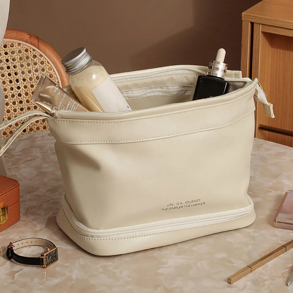 Waterproof And Dustproof Makeup Bag With Easy Locate Zipper Bottom Space PU Cosmetic Bag Portable Milky Yellow