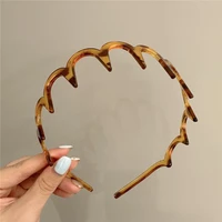 Korean Women Hair Comb Headband Plastic U Shape Hair Hoops Fixed Teeth Non-Slip Fluffy Top Hair Bands Headwear Hair Accessories 4