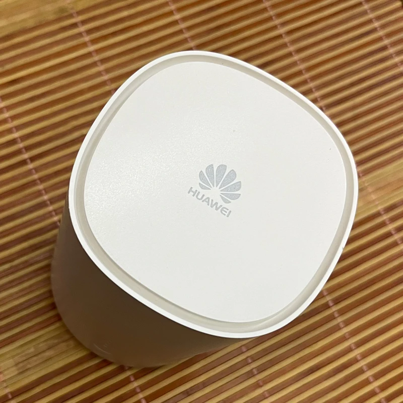 Router sbloccato Huawei B528 LTE CPE Cube B528s-23a router wifi 4G cat 6 con slot per scheda sim router 4g porta lan utilizzata