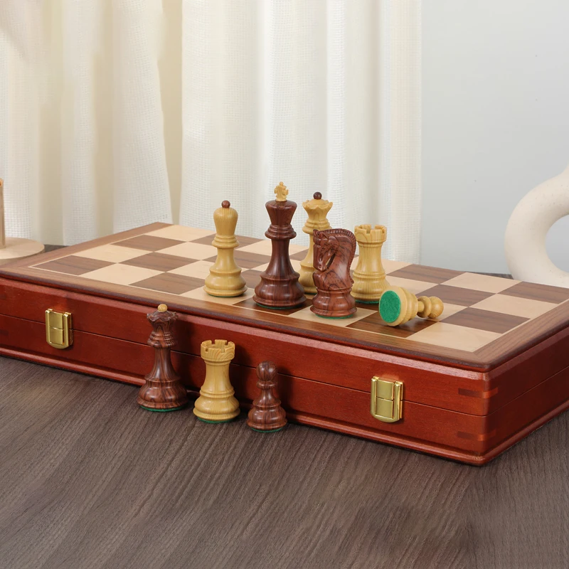 

Aggravated heavy plastic chess piece game set, extra-large chess set 45cm/ 17.7-inch wooden chessboard,with 2 additional queens