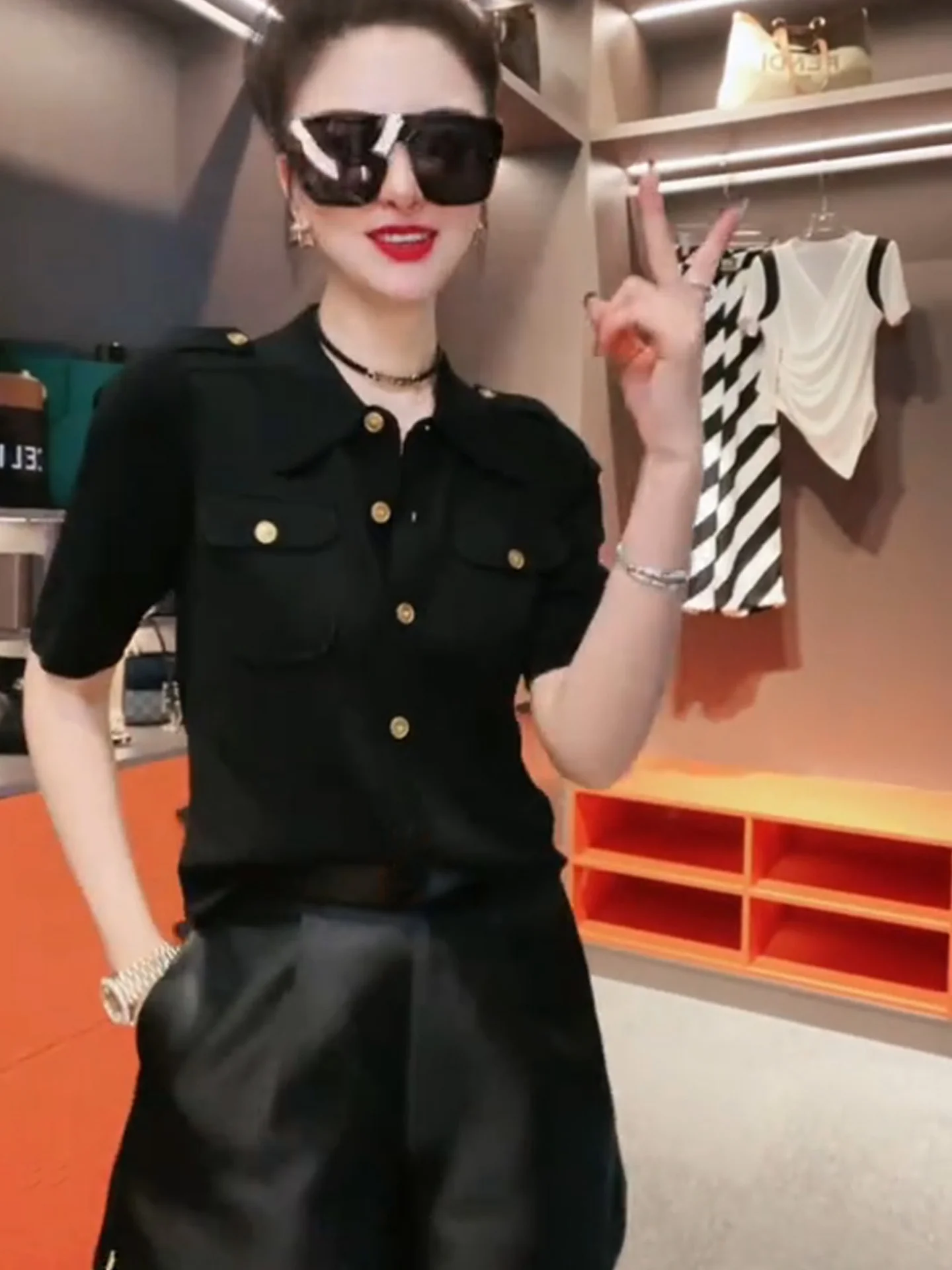 

Ele Single-Button Knitwear Women's Slim Fit Versatile Sli Summer Top European Design High-End Brand Commute Sle