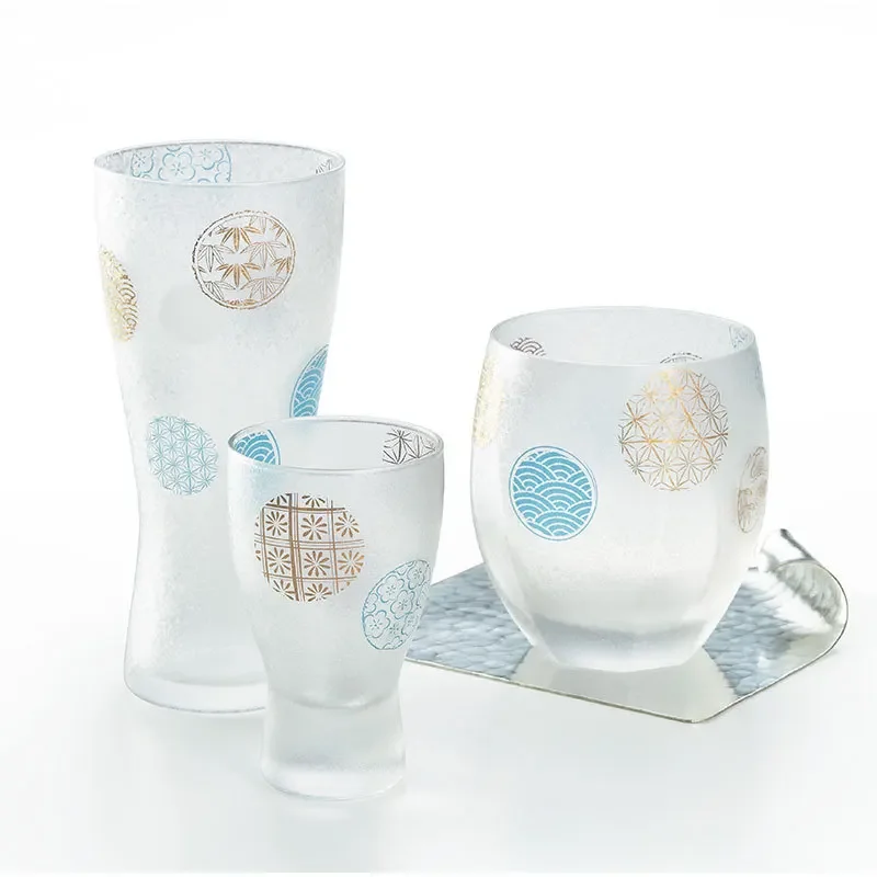 

beer cup, glass, cold water, juice drink, tall and short.