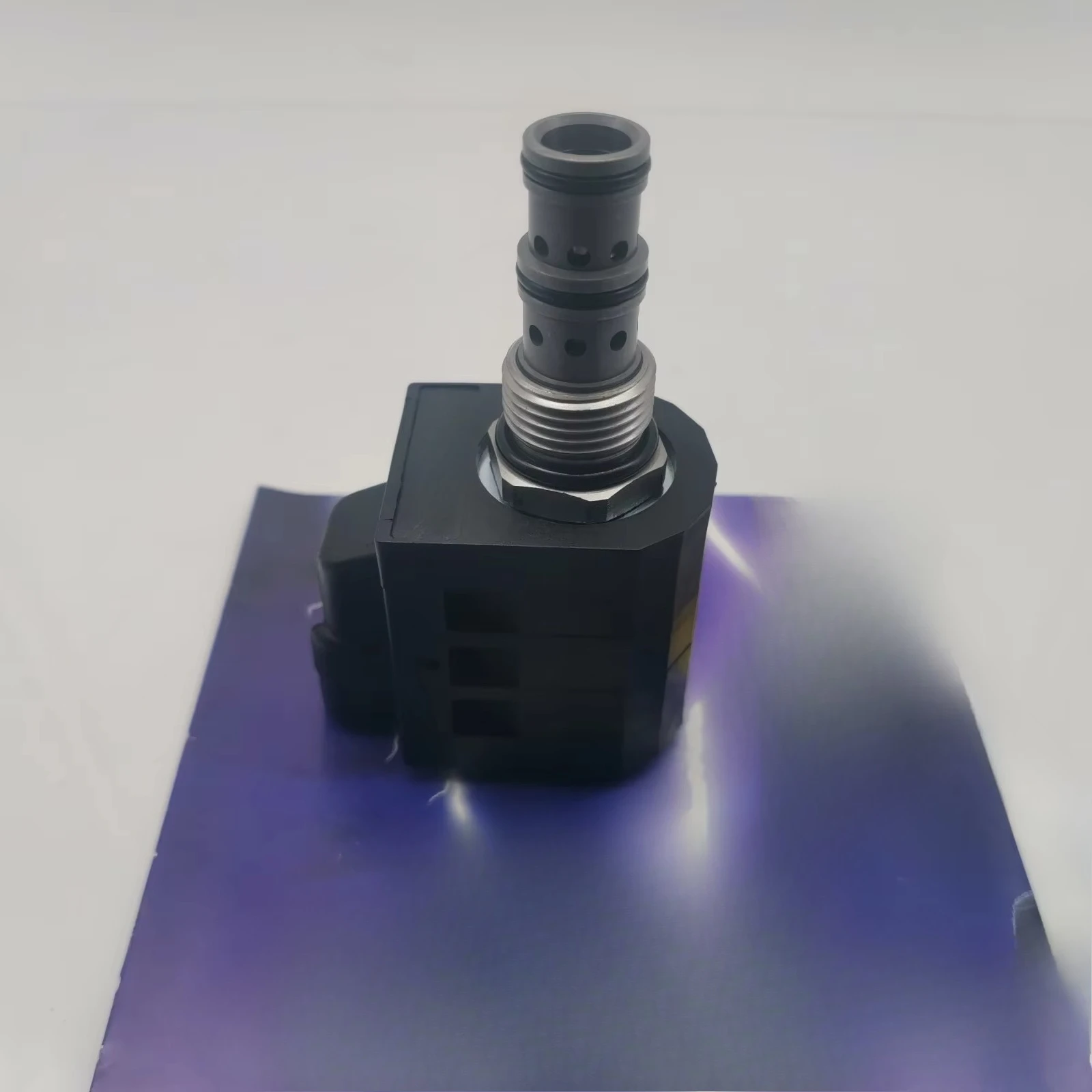 HW140 HW210 R140LC-9 Original XKCH-00025 XKCH00025 Solenoid Valve Sublimation Blanks Accessoire Voiture