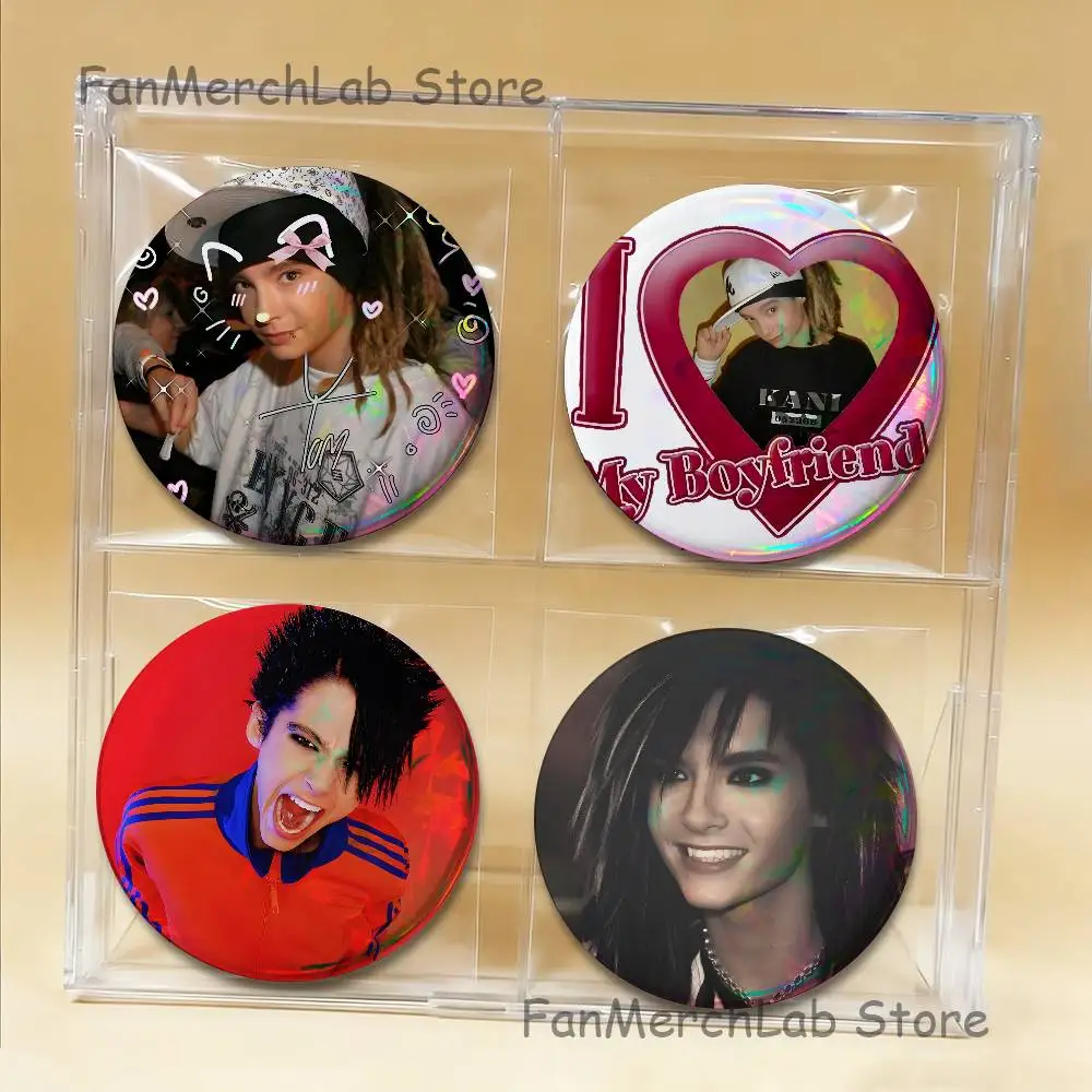 

Singer T-Tom Kaulitz Creative Round Badge Button Pin Bag Decor Fans Collection Friends Gift Brooch