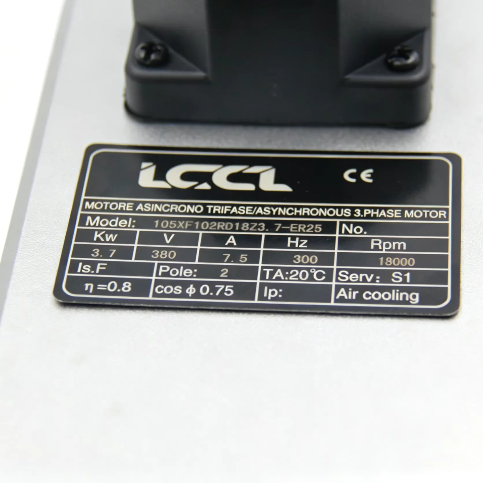 3.7KW 18000RPM Air-Cooled CNC Spindle LCCL Customization For Woodworking Router Drilling Carving