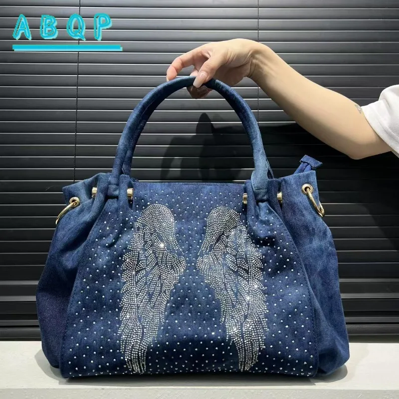 

Женская модная сумка-тоут на плечо, джинсовая сумка с ромбовидной промывкой, большая вместительная косая сумка в стиле ретро, большая вмести...