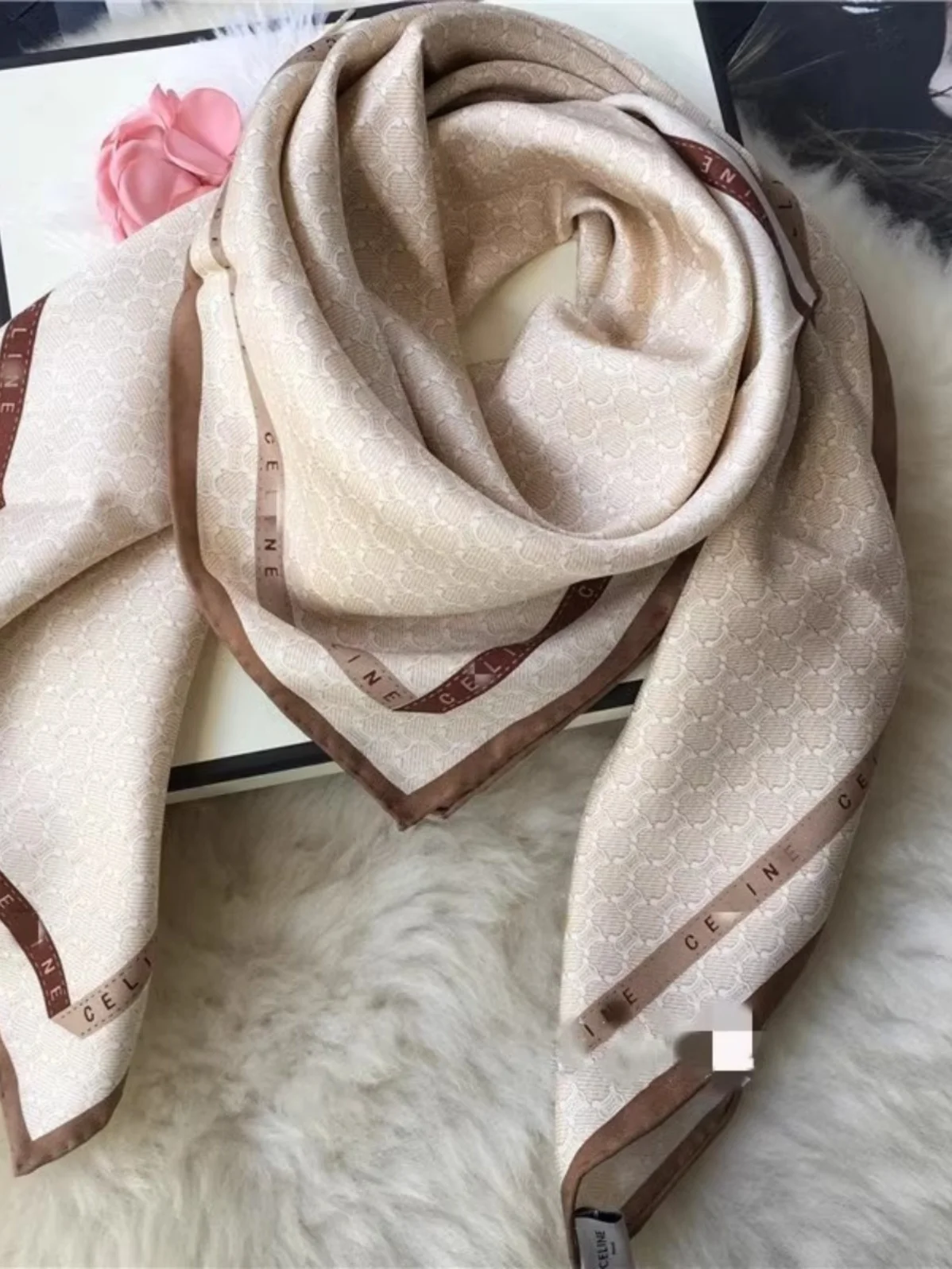 Echarpe-en-soie-multicolore-pour-femme-grande-echarpe-carree-elegante-tendance-printemps-automne-hiver-style-britannique-echarpe-polyvalente