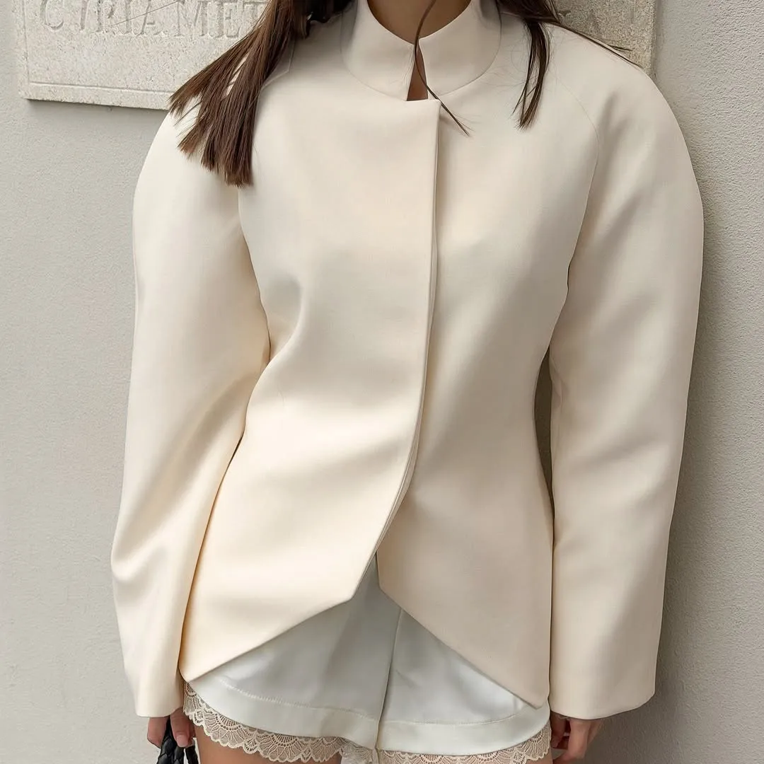 New Chinese Apricot Short Coat Women's Stand-up Collar Waist Split Hem Commuter Women's Jacket