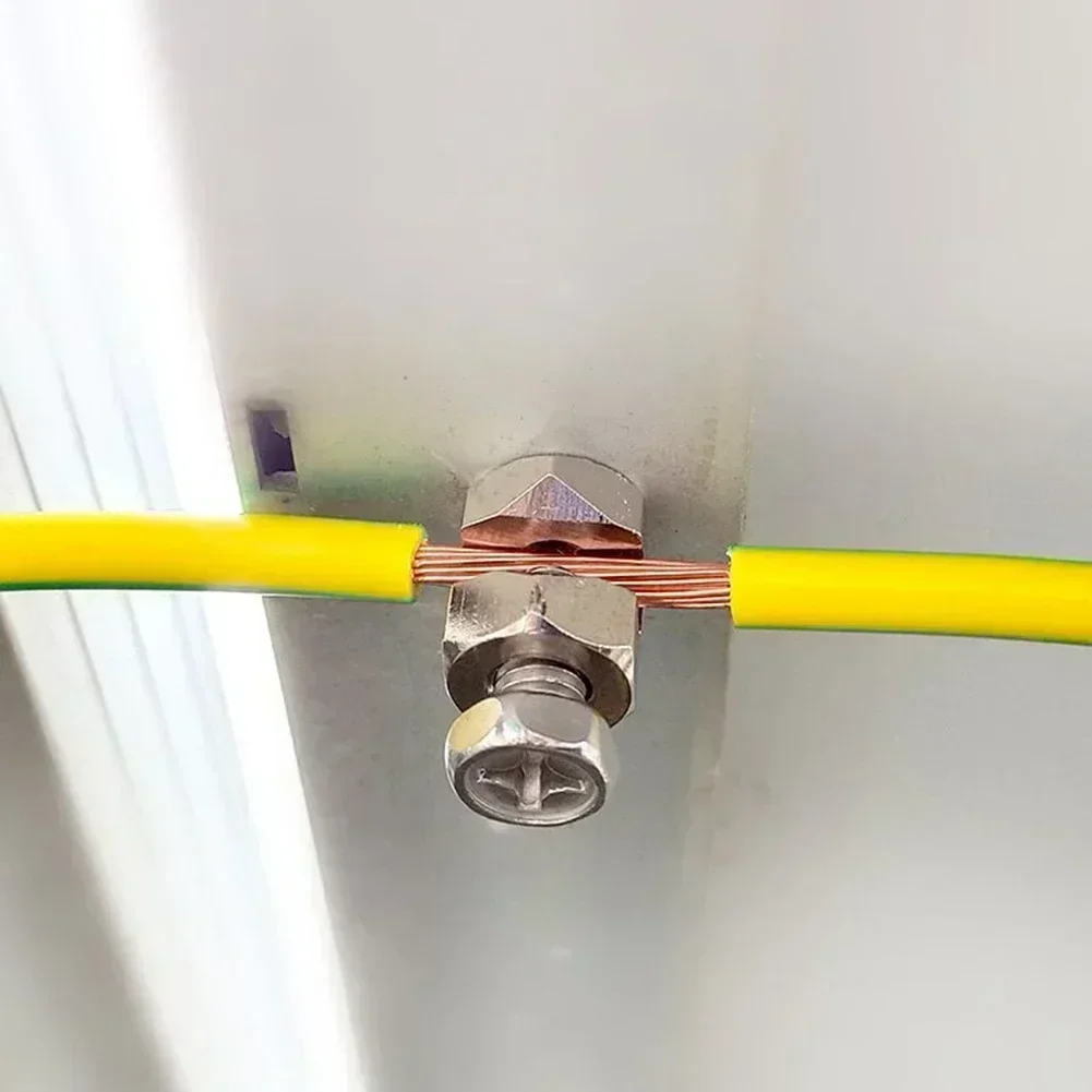 

2pcs Solar Grounding Lug Wire Clip Kit 600-1500w Solar Panel Fasteners Protection Grounding For 2.5/4/6/10 14/12/10/8/6