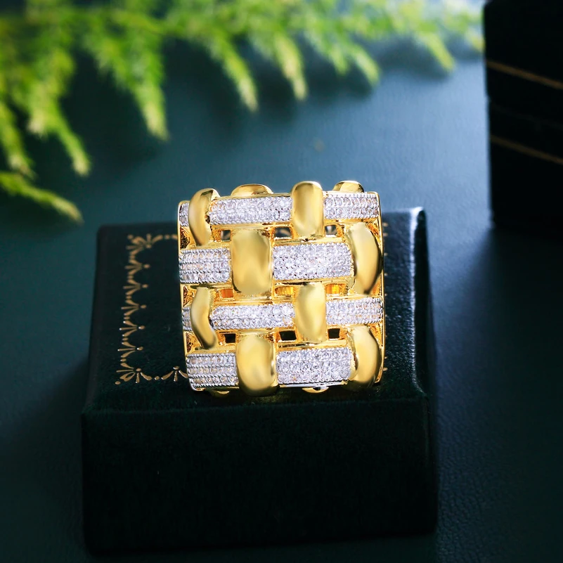 

ThreeGraces Luxury Romantic Shiny Cubic Zirconia Line Cross Winding Ring for Women Wedding Jewelry Birthday Party Gift R314