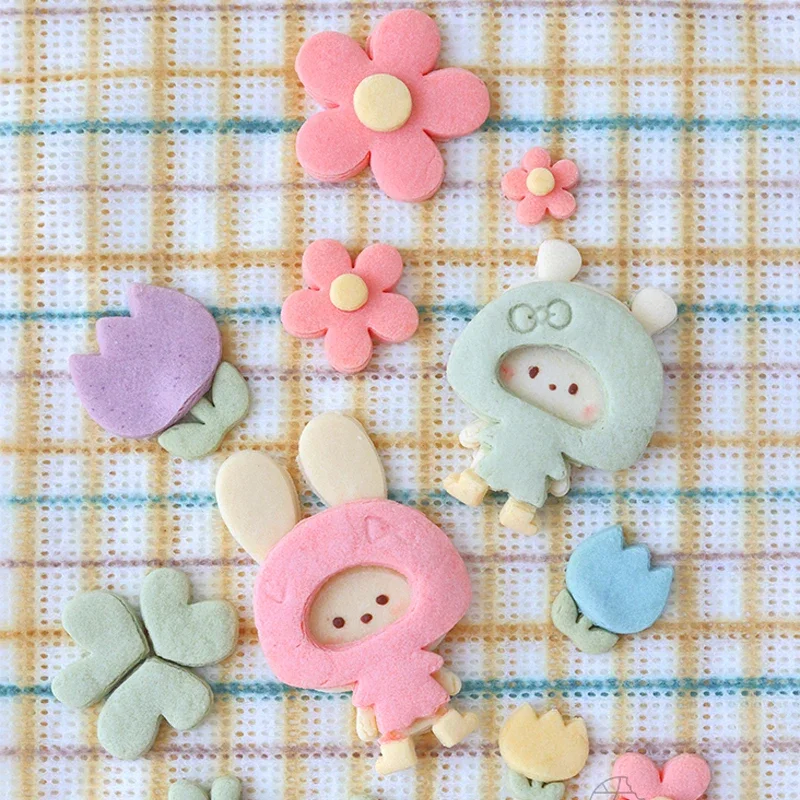Cookie Press Embossing Mold 3D Cartoon Little Bear Rabbit Pastoral Style Animal Baking Biscuit Mold Cutter Child DIY Baking Mold