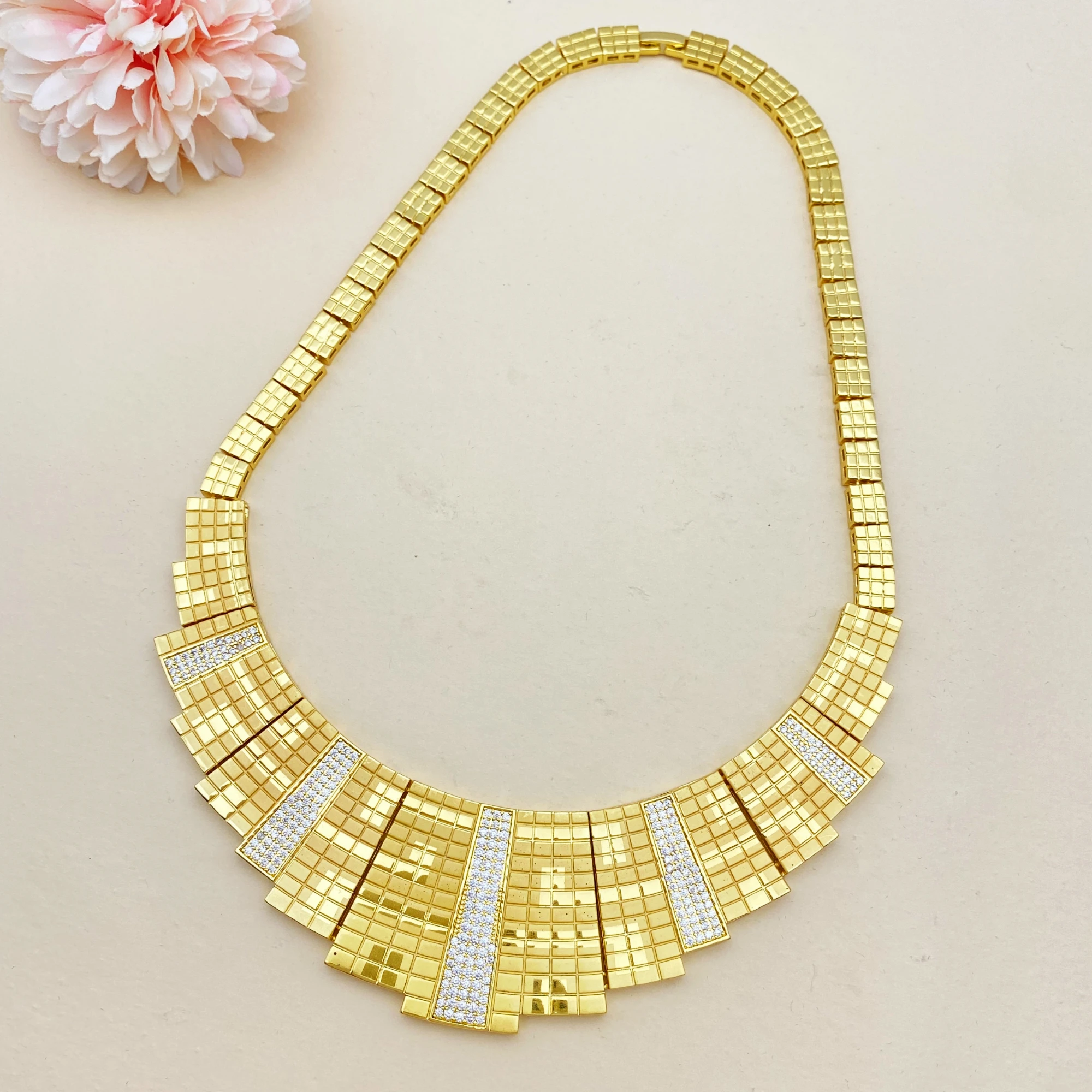 

Falair Saudi Gold Plated Copper Geometric Modeling Jewelry Set for Women Necklace Bracelet Earrings Ring Simulation Accessories