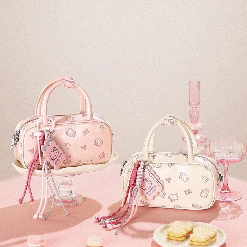 

New Cartoon Hello Kitty Boston Crossbody Bag Super Cute Classic Cute Colorway Crossbody Bag Underarm Shoulder Girl Holiday Gift