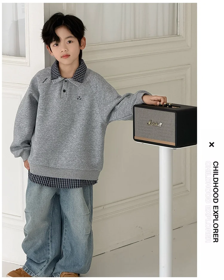 Neu eingetroffen: Modisches Langarm-Poloshirt mit doppelter Schicht für Kinder, Jungen-Hoodie mit Umlegekragen, Frühlingskleidung. – Detail 12