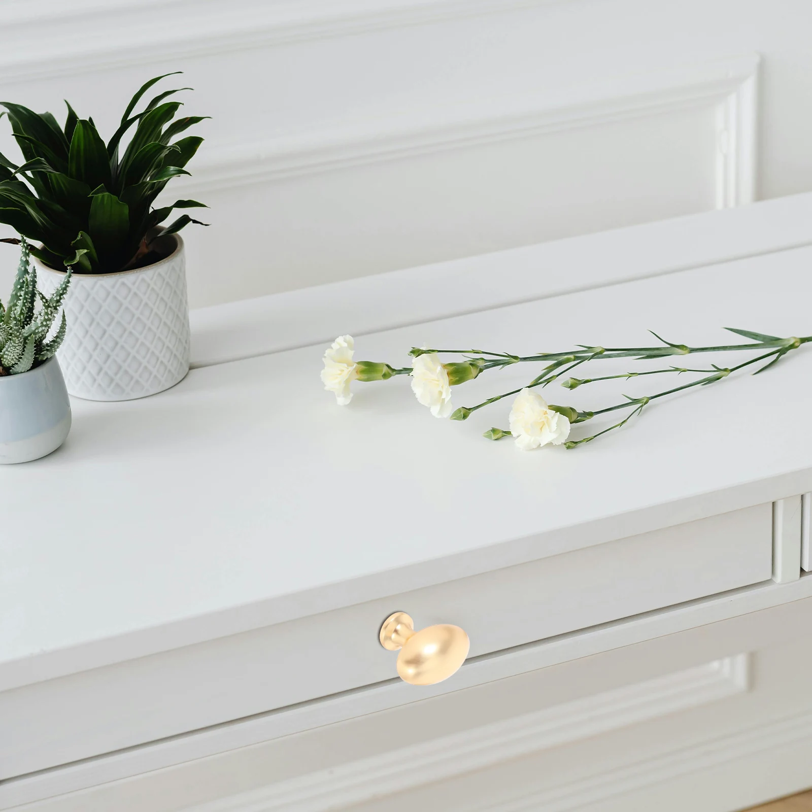 

2pcs Creative Egg Shape Alloy Drawer Pulls Cabinet Handles for Kitchen Wardrobe Furniture Durable Lightweight Metal Handle Easy
