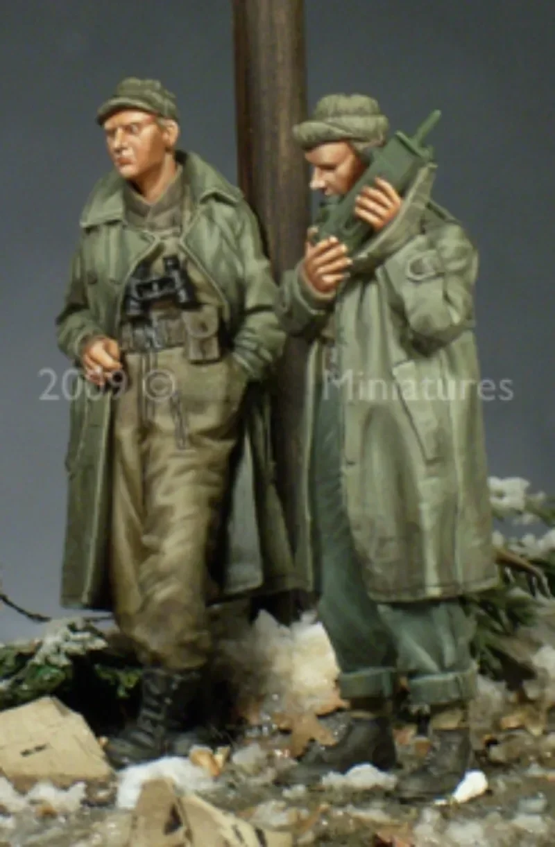1/35 Scale Resin Figure Assembly Model Kit Hobby Miniature Toys US Army Officer Set (2 Figures) Unassembled and Unpainted