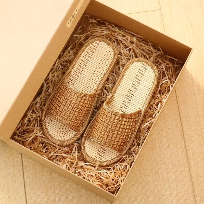 Bamboo & Rattan Summer Slippers for Women/Men - Breathable Couple Sandals, Soft Sole Anti-Slip Indoor Slides for Home/Beach