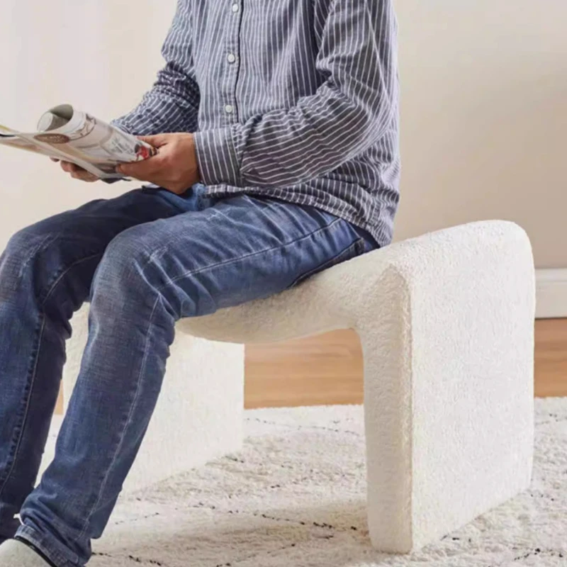 Cream Aesthetic Fabric Entryway Bench Modern Farmhouse Shoe Stool Plush Accent Chair for Bedroom Minimalist Luxury Home Seat