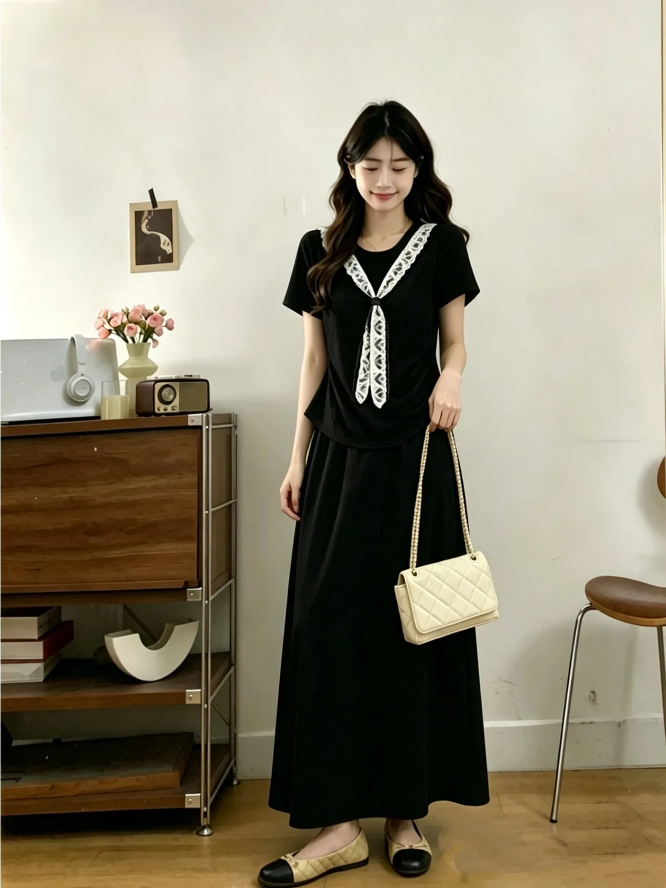 

Slimming Large Size Women's Fashionable Short Sleeve T-Shirt And High Waist A-Line Skirt Set V-Neck Commute Style Summer...