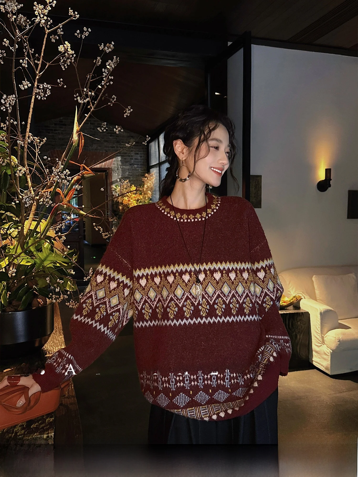 

Sanji Bla Flower Knitted Large Sweater Women's round Ne Winter High-End Feel Commute Sle Pure Online S Fing Heated