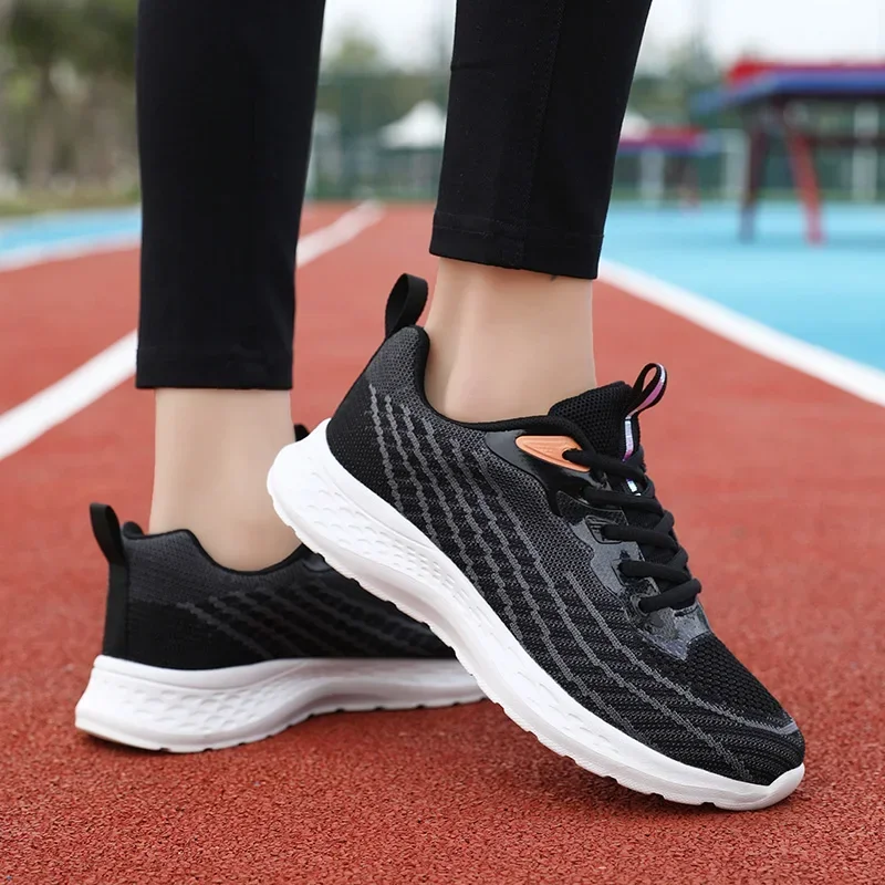 

Новая летняя дышащая эластичная амортизирующая высококачественная сетчатая мягкая подошва, удобная повседневная спортивная обувь на шнуровке