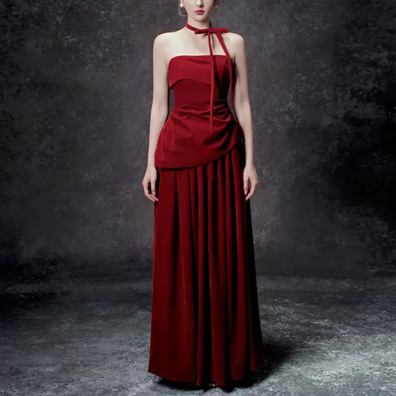 

2 Piece Sets Womens Outfits 2025 Luxury Design Sexy Strapless Folds Irregularity Top + High Waist Pleat Skirts Set Women Suits