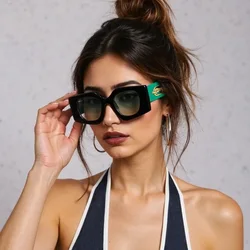 Women's Retro Oval Sunglasses Black Small Frame Fashion Brand Trendy Hot Points Sun Glasses Ladies Star Shades UV400 Eyewear