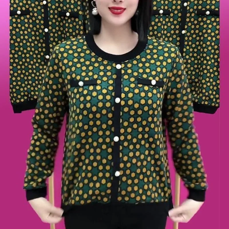 Women's Winter Pullover Round Neck Bottom Slim Patchwork Plaid Long Sleeve Large Printing Button Office Lady T-shirt Female Tops