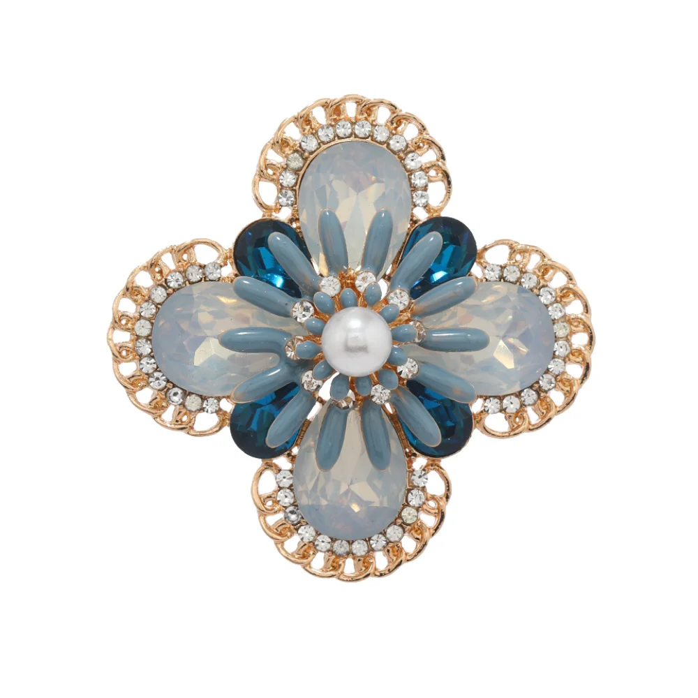 Vintage Clover Flower Brooch Pearl Rhinestone Imitation Opal Pin Workplace Commuting Suit Coat Temperament Pin Accessories