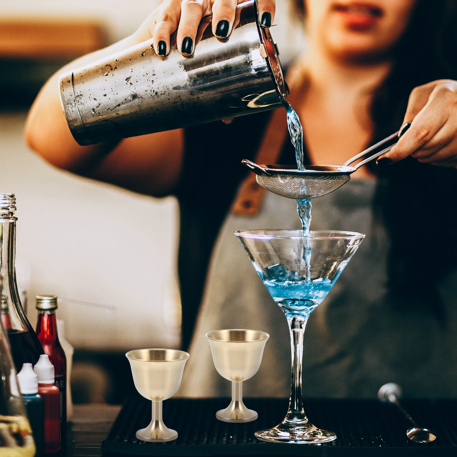 

Chalice Cup Glass with Brass Base Copper Wine Goblet Desktop Table Cup Decor Elegant Drinkware Vintage Style Set of 2