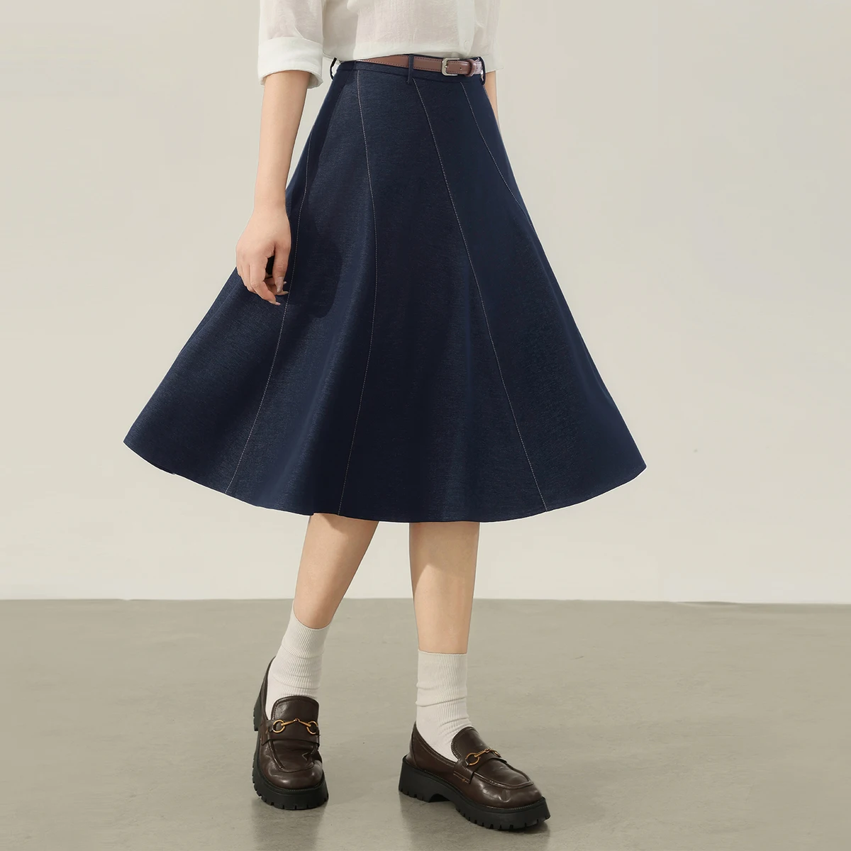 SENTUBILA レディース エレガント スカート 2025 秋新作 通勤 ハイウエスト スカート 多用途デザイン Aライン ルーズ 女性用スカート 153QD2520