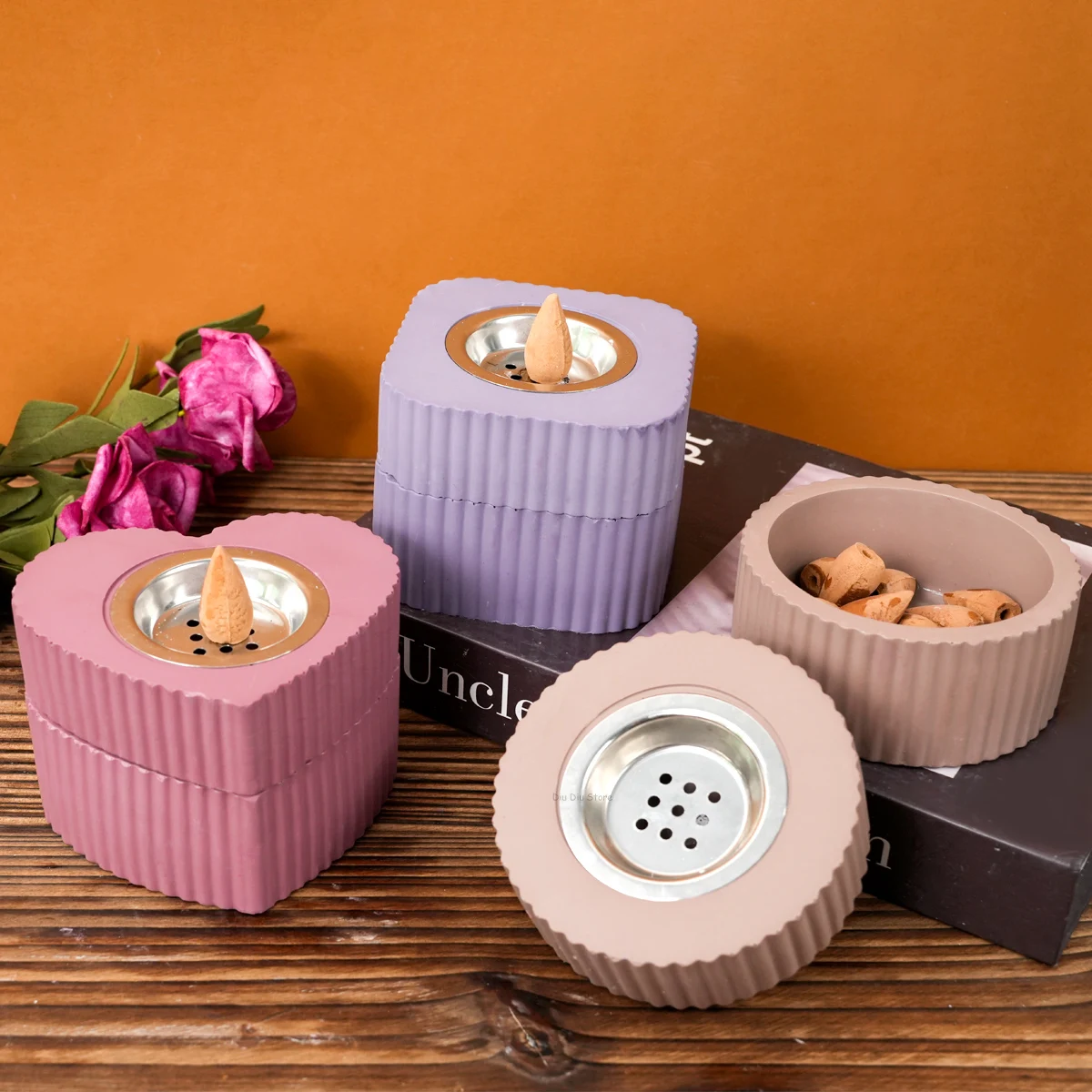 Stripe Incense Burner Silicone Mold DIY Round Square Heart Shape Furnace Diffuser Making Plaster Resin Storage Jar Craft Molds