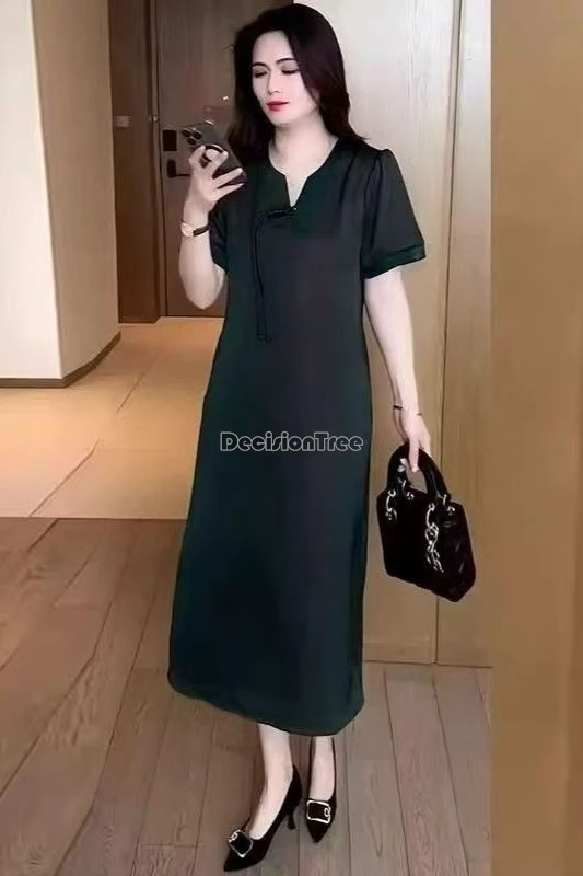 

2026 new style traditional chinese qipao dress for women summer fashion elegant loose style short-sleeved long cheongsam dress