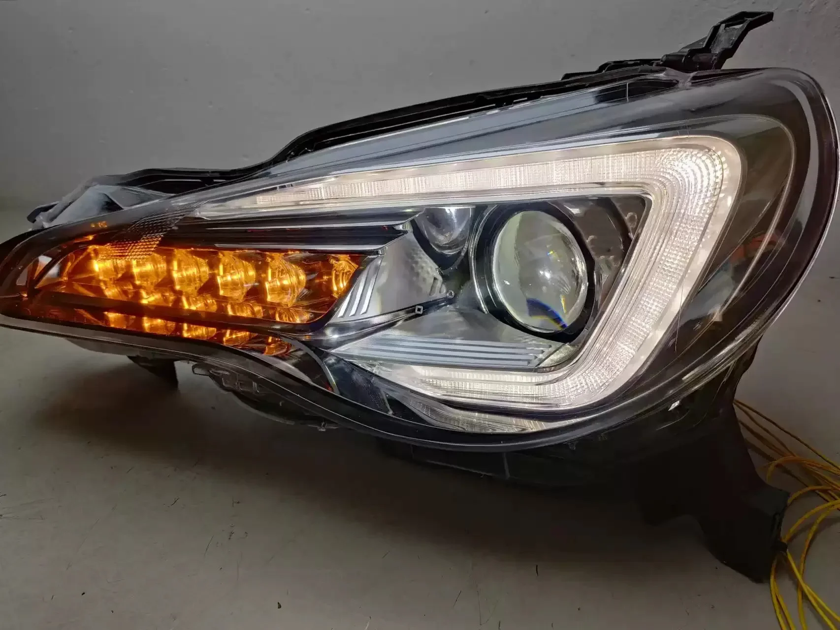 

LED Headlight for subaru brz Toyota 86 16-20 Angel eyes DRL Daytime Running Light Yellow turn signal Автомобильные лампы