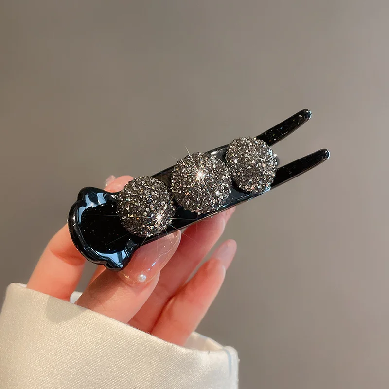 Korea Big 3 Teeth Claw Clips Crystal Plastic Crabs For Hair Bun Hair Style Hairgrips  Rhinestone Paved Ball Clamps Accessories
