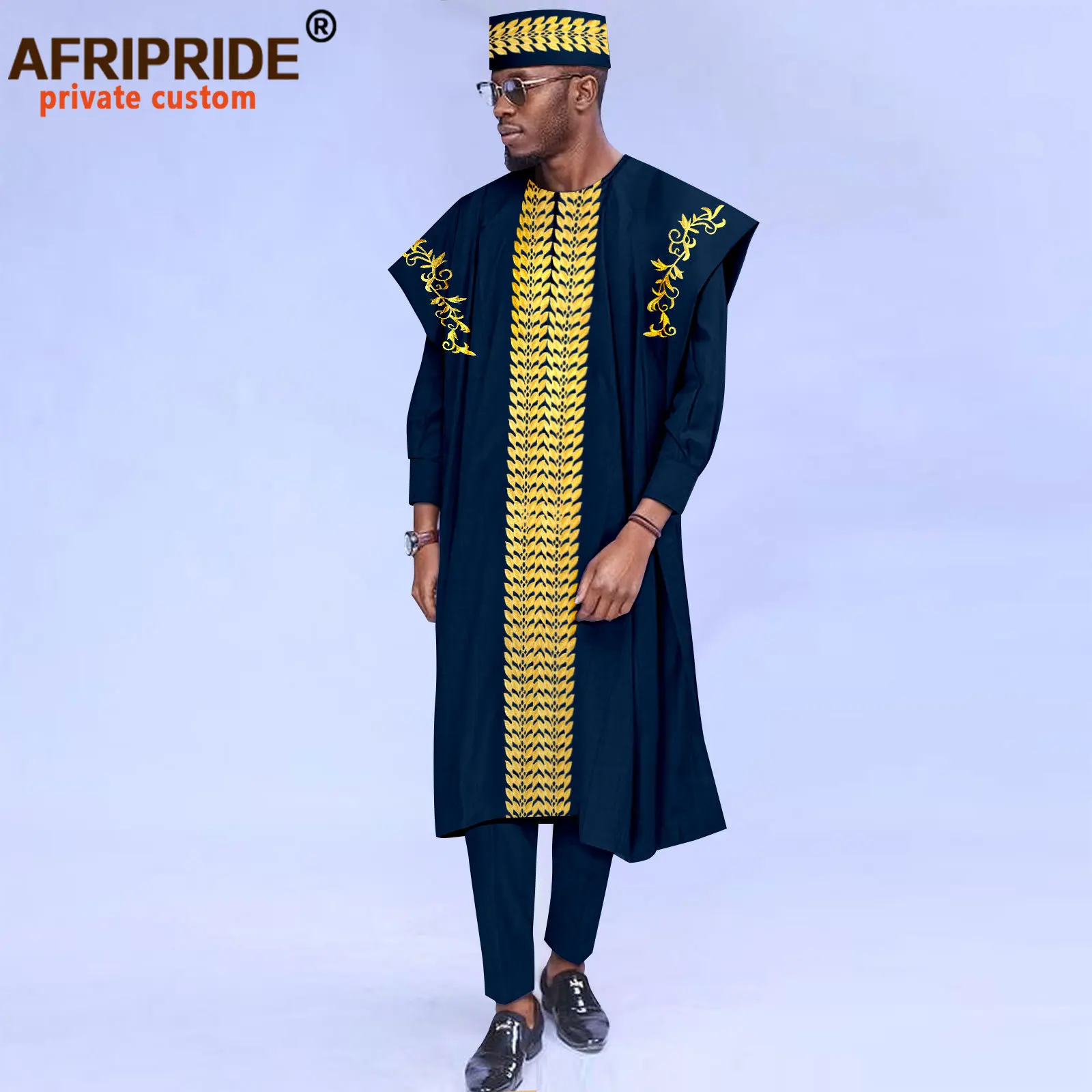 African Clothes for Men Embroidery Agbada Robe Shirts Pants Hats 4 Piece Set Dashiki Kaftan Bazin Riche for Wedding 2516003