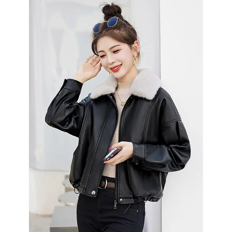 New in Jacket Detachable Fur Collar Women Coat 2025 Winter New Loose Small Short PU Jacket Hem Drawstring Designs Windproof Warm