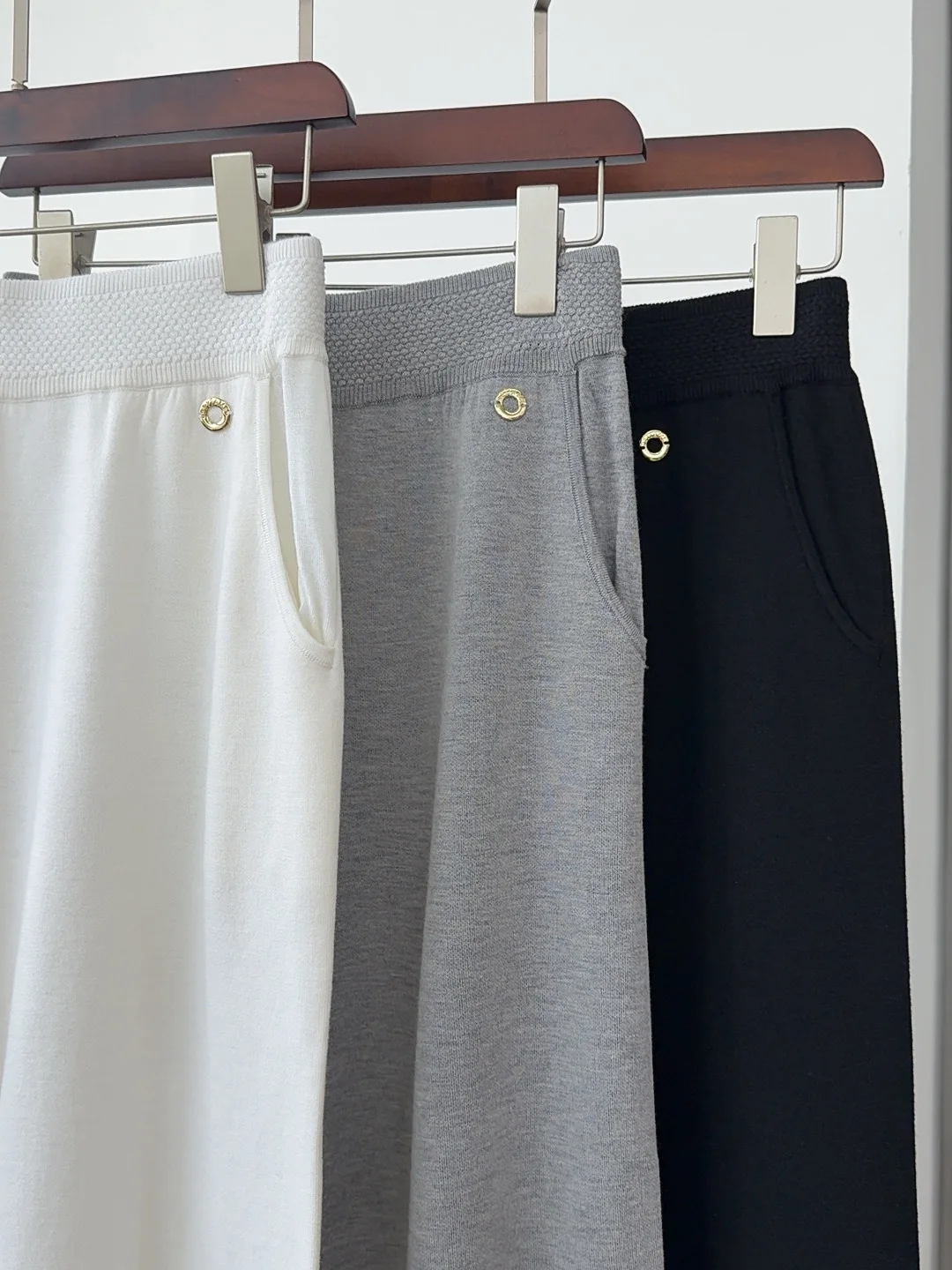 Women's Summer New Elastic-Waist Wool-Knit Wide-Leg Straight-Cut Casual Trousers