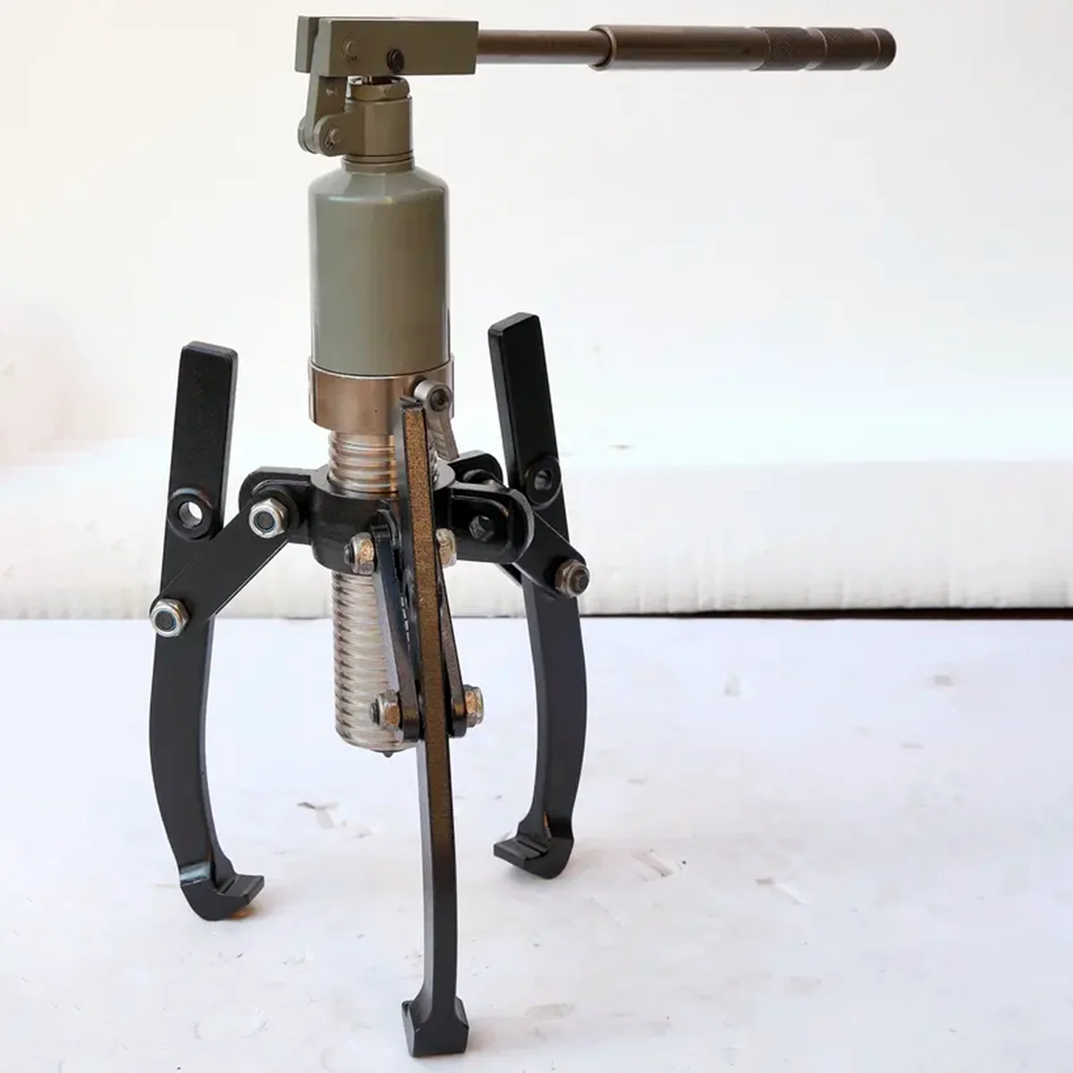 

3 5 10 15 20 30 40 50 60 80 Tons Adjsdtable Hydraulic Gear Puller Mechanical Puller Small Integral Bearing Puller