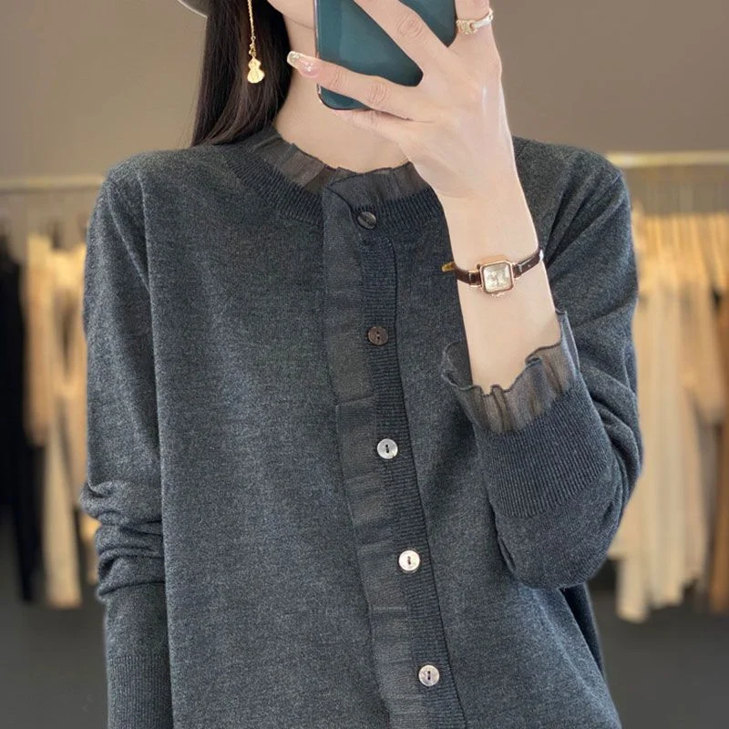 

New Cardigan for Spring and Autumn Women's Loose Tops Versatile Slim Knitted Sweater