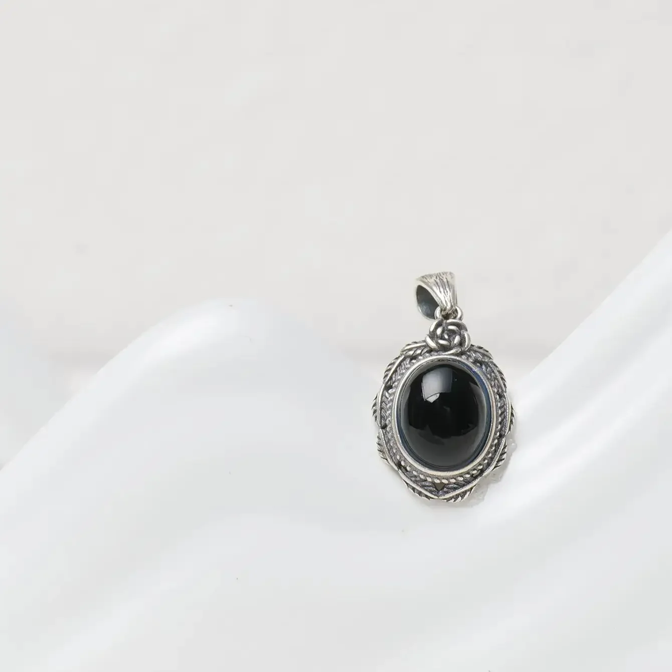 10*8MM Black Onyx Antique Floral Pendant Necklace S925 Silver Chain Danity Handmade Boho Jewelry Protection Energy Stone Gift